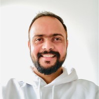 Vikesh Pandey - Faculty Director