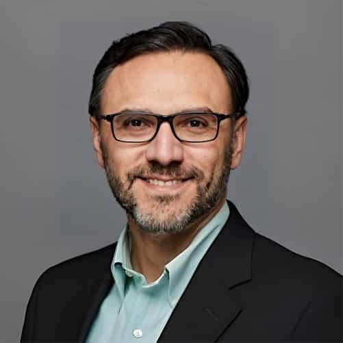 Sam Hanna  - Faculty Director