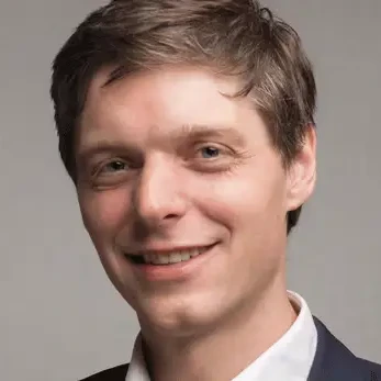 Professor Oliver Hauser 