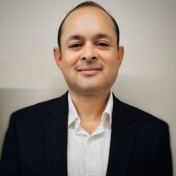  Mr. Vikrant Deoras  - Mentor